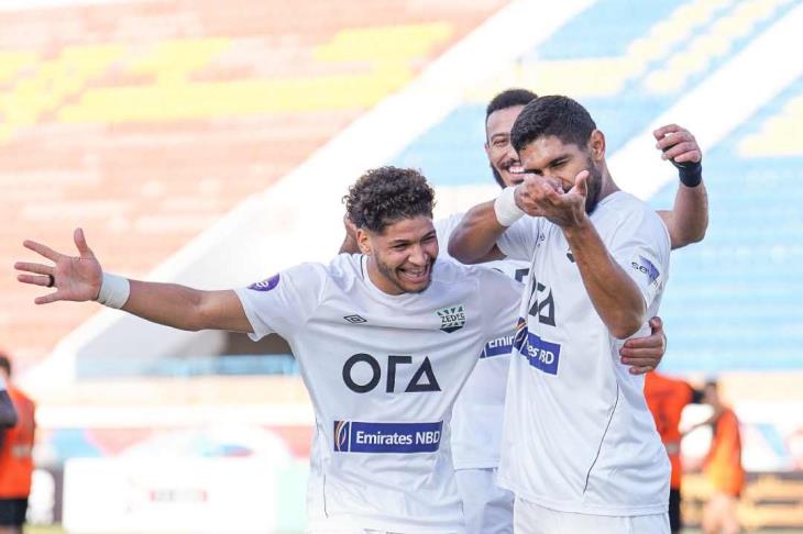 شادي حسين يحتفل بهدفه في مرمى فاركو